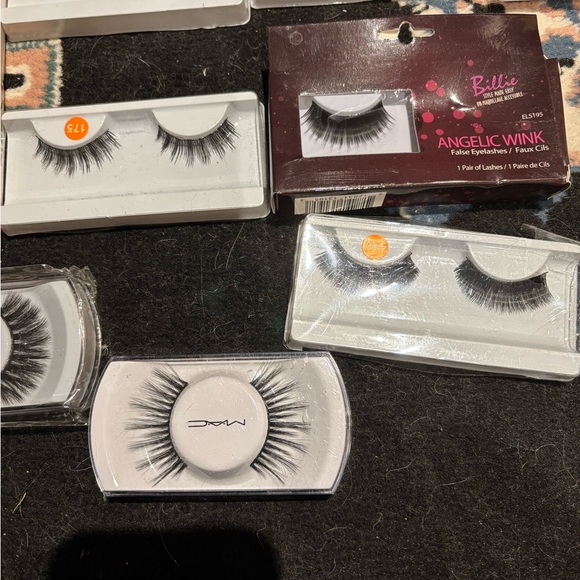Lash bundle and lash cleaner - Picture 4 of 5